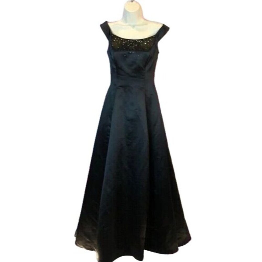 Jessica McClintock Gunne Sax Maxi Dress formal Jeweled Neck Sleeveless Size 4